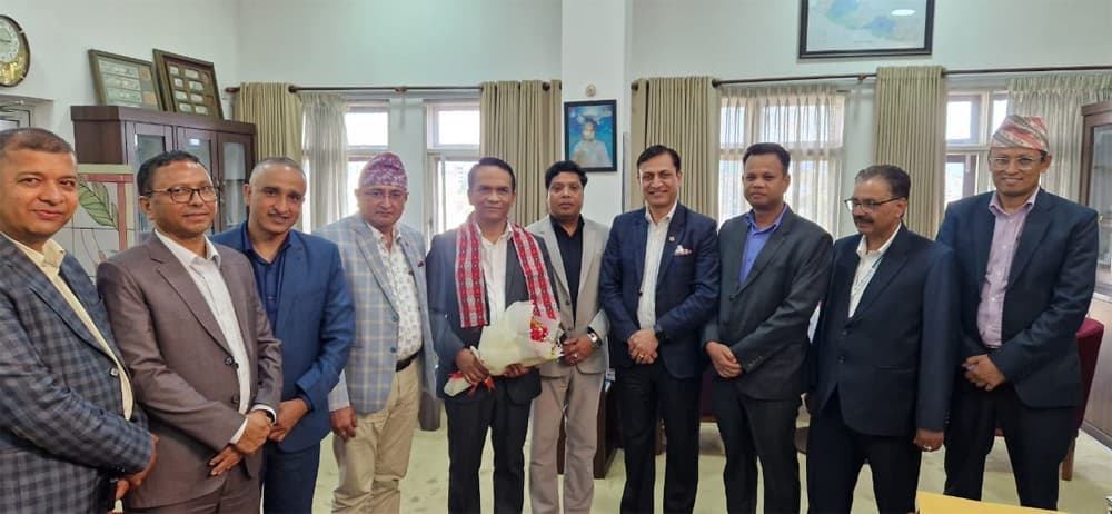 गभर्नर पौडेलद्वारा लघुवित्त क्षेत्रको योगदानको प्रशंसा