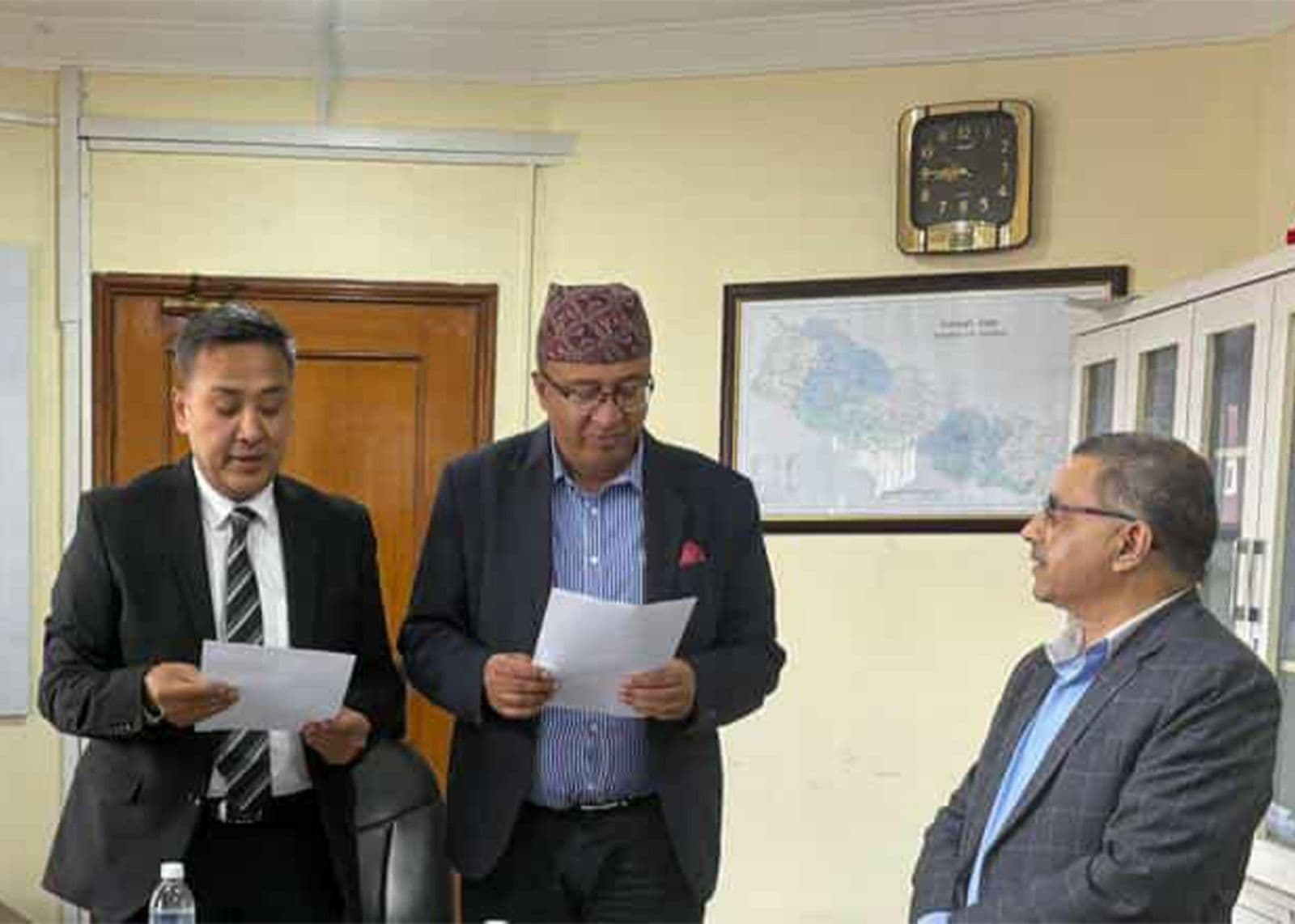 नेपाल धितोपत्र बोर्डको सञ्चालकमा महासंघ उपाध्यक्ष हेमराज ढकाल नियुक्त