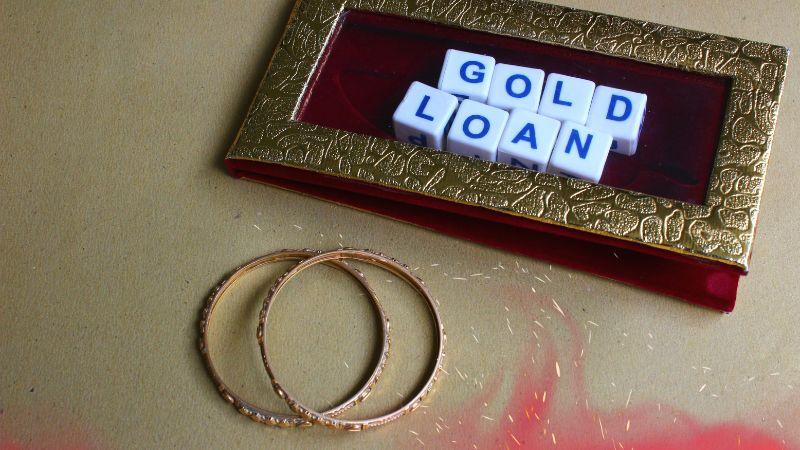 Gold-Backed Loans Surge as Prices Hit Record Highs Amid Falling Interest Rates