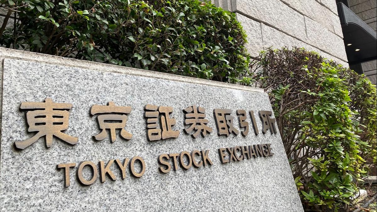 Tokyo Market Retreat Reflects Rising Global Unease and Policy Uncertainty
