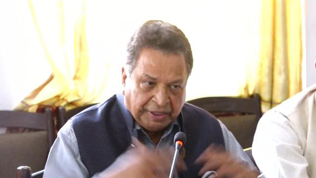 Chaudhary: No Buyers Even When Bank Shares Fall Below Par Value