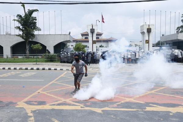 Gen Z Protesters Storm Federal Parliament Building in New Baneshwar