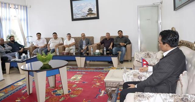 NRB Governor Discusses Crisis with Bankers and Industrialists
