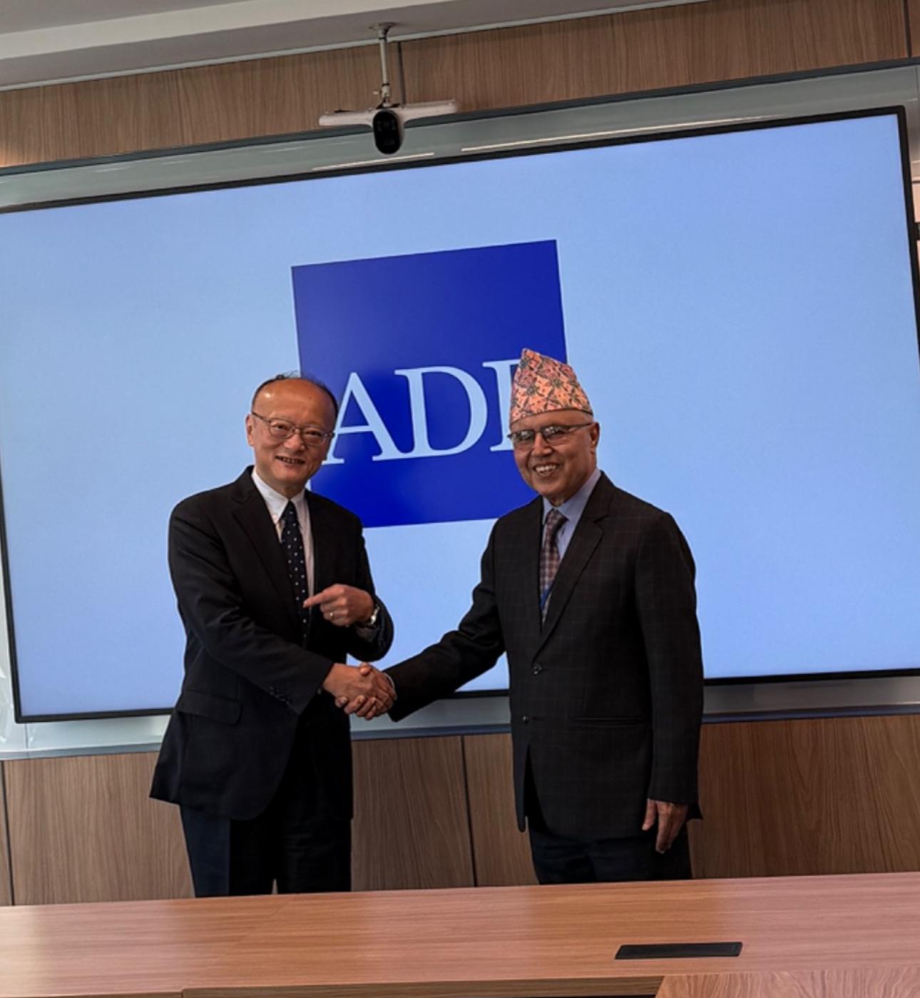 Finance Minister Khanal Meets ADB President in the U.S., Discusses Progress of Nepal’s Development Projects
